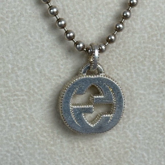Gucci Sterling Silver Interlocking Pendant 925 GG Necklace - Picture 5 of 8